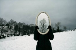 reazione a ciò che accade